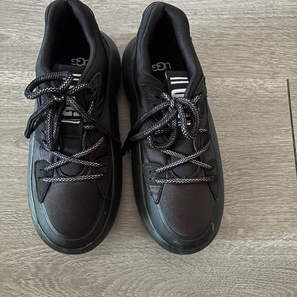 UGG women’s Black Sneakers